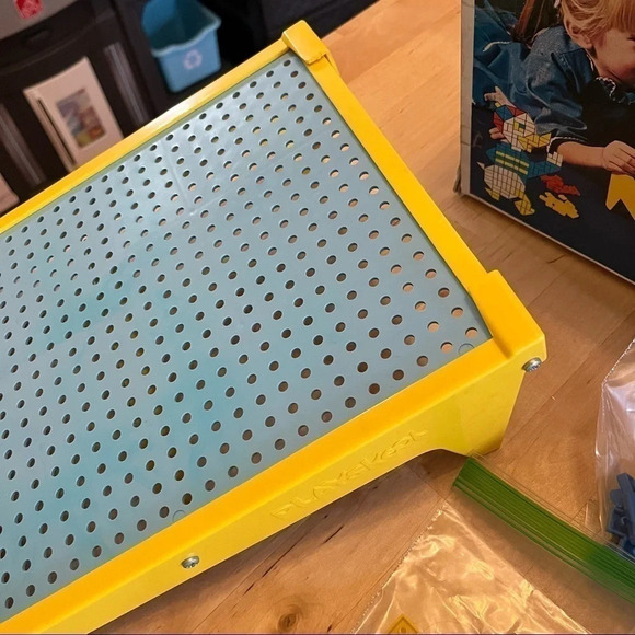 Vintage Playskool Disney PlayTiles 329 Tiles w/ Easel Instructions 1970 Mickey - Picture 3 of 7